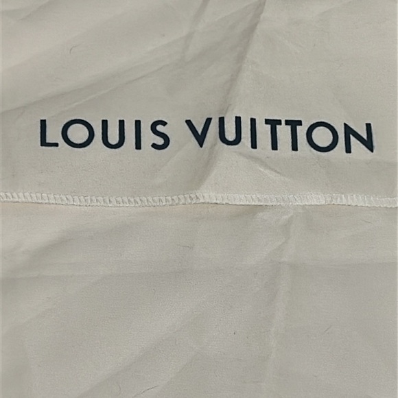 Louis Vuitton Paris Logo Dust Bag Beige Envelope Cream 12x16 - Picture 3 of 9